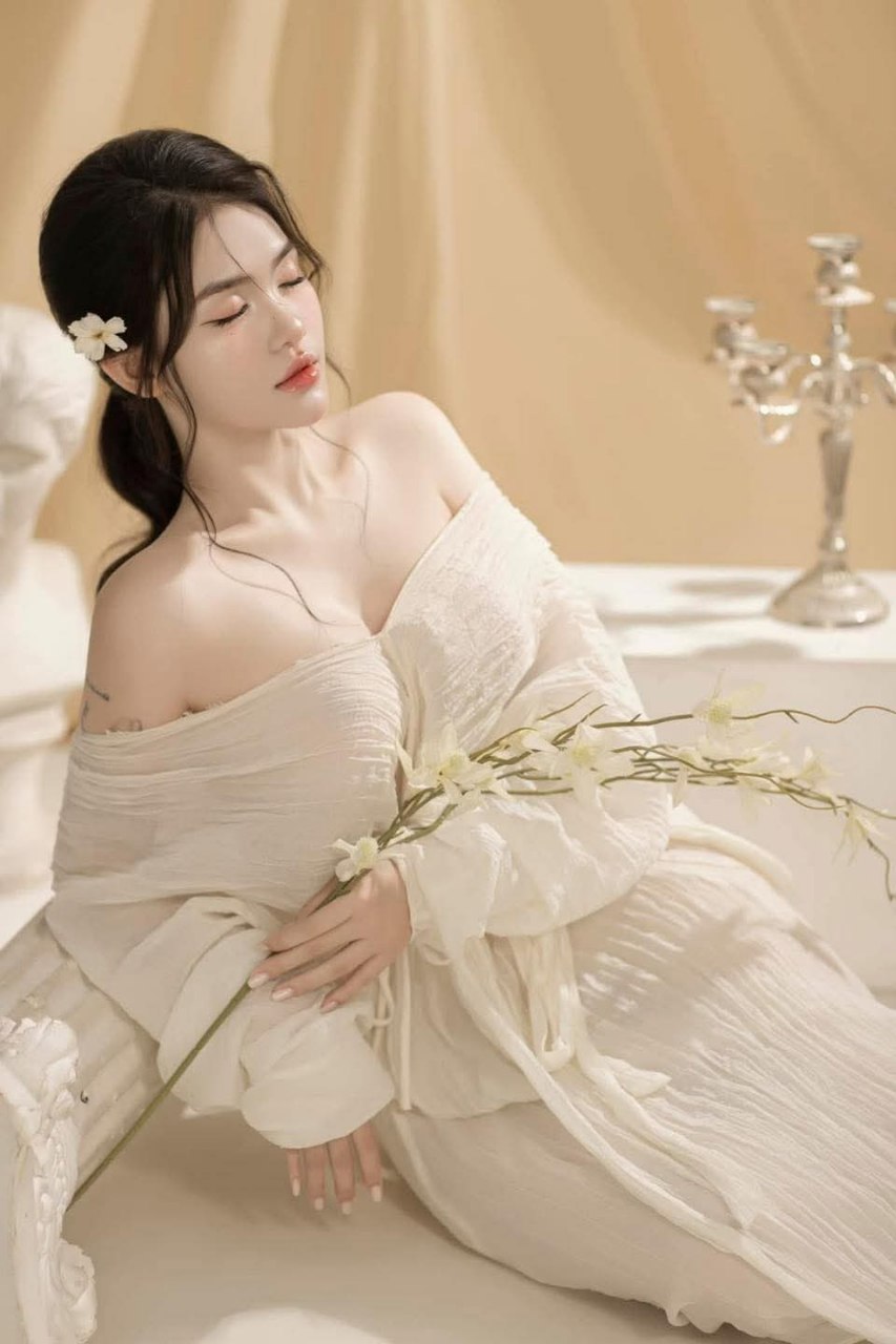 Tiệm ngâm chân cô gái trẻ bị bắt đi mở phòng và cưỡng hiếp dã man cho đến khi van xin tha mạng